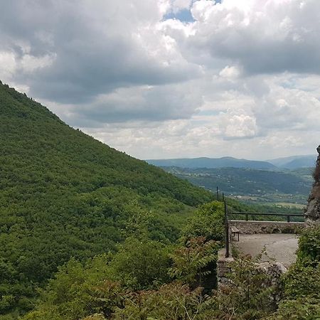La Casetta Del Pellegrino Appartement Poggio Bustone Buitenkant foto